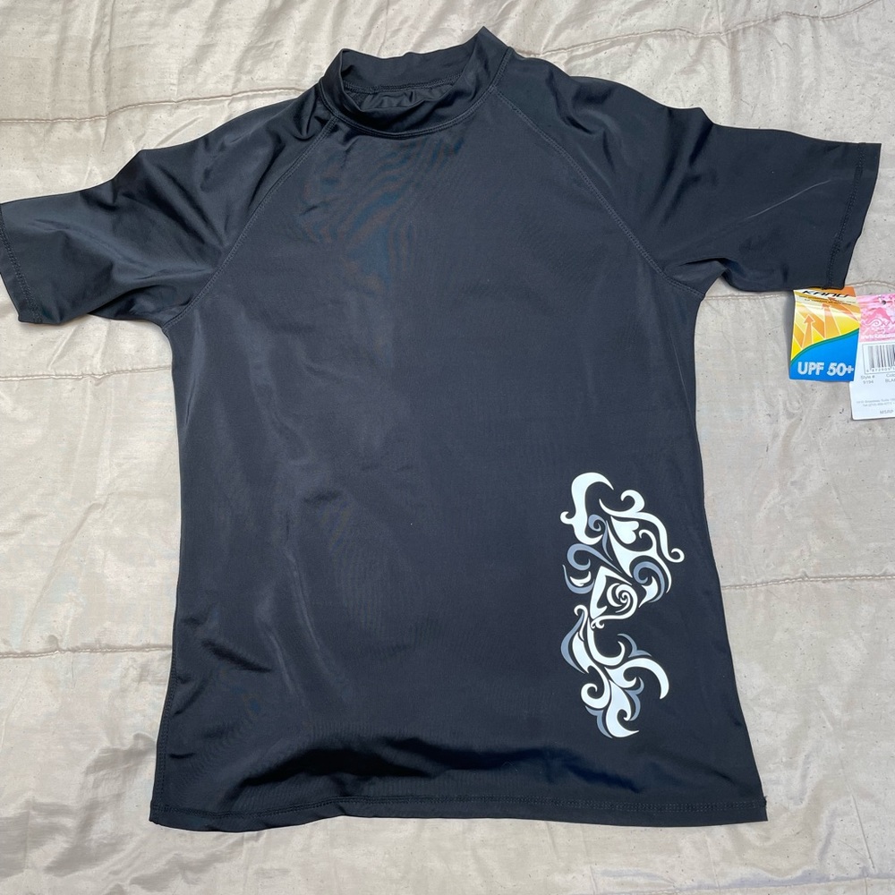 NWT Women’s Kanu Rash Guard L